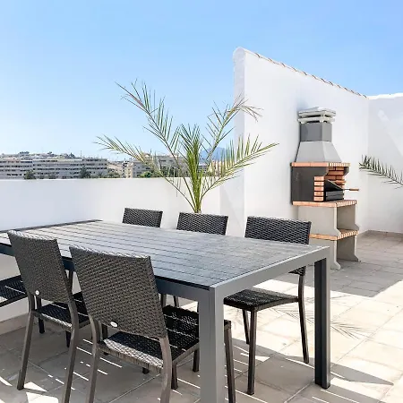 Rooftop Beach Centre Bar Restaurant Wifi 20c Estepona